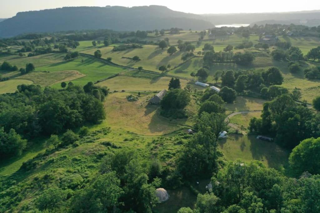 Champs-Sur-Tarentaine-MarchalFerme De La Luciole别墅 外观 照片